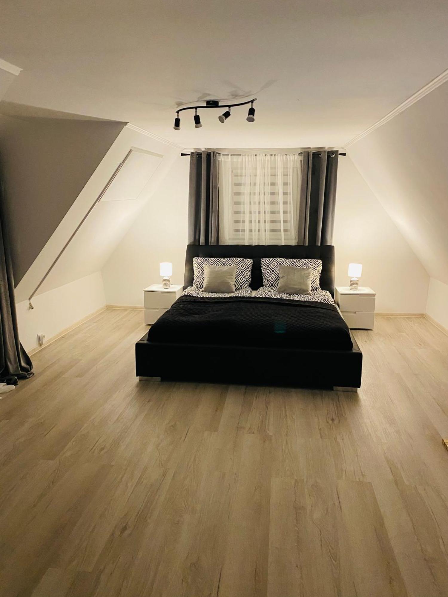 Apartamenty Pod Wieza 1 올스티넥 외부 사진