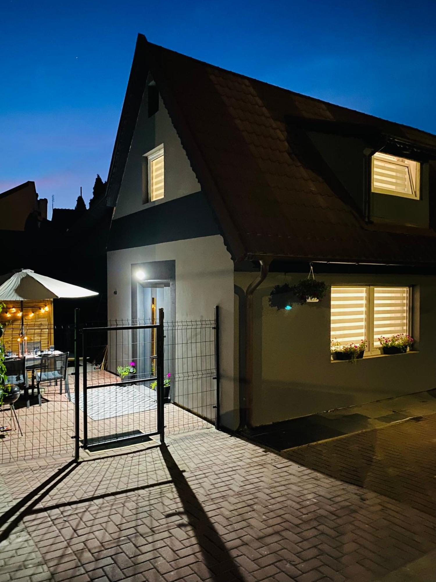 Apartamenty Pod Wieza 1 올스티넥 외부 사진