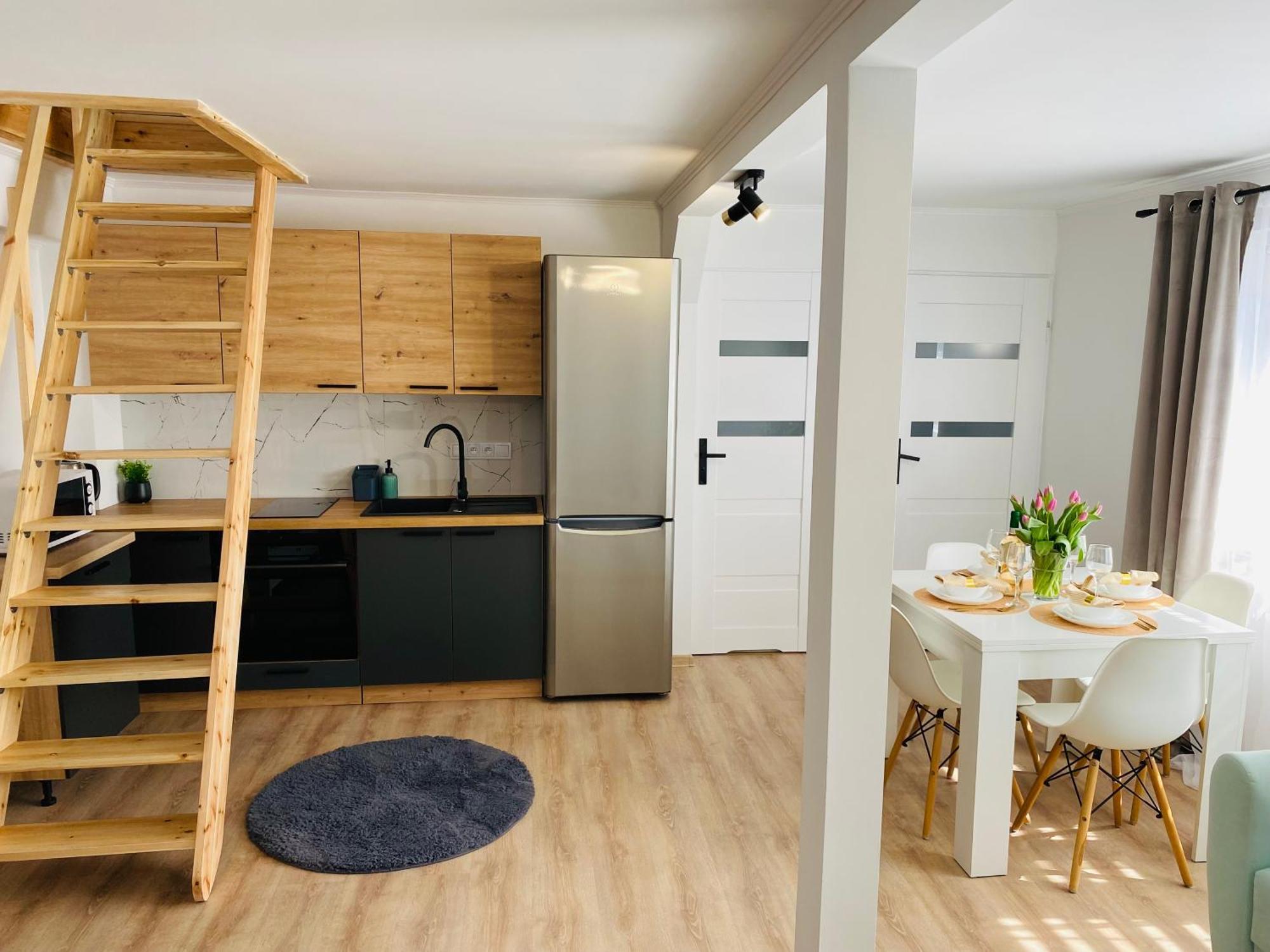 Apartamenty Pod Wieza 1 올스티넥 외부 사진